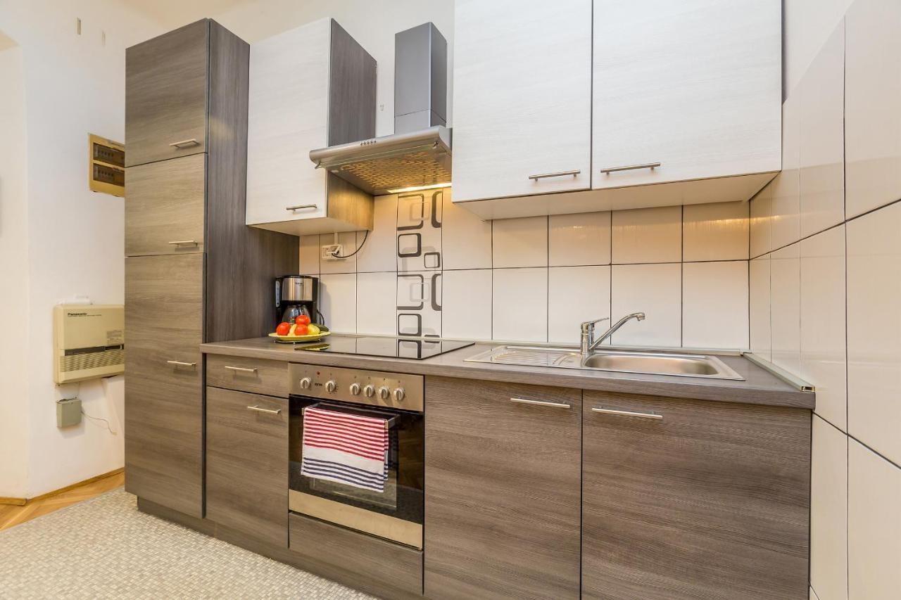 Apartment Juna Риека Экстерьер фото